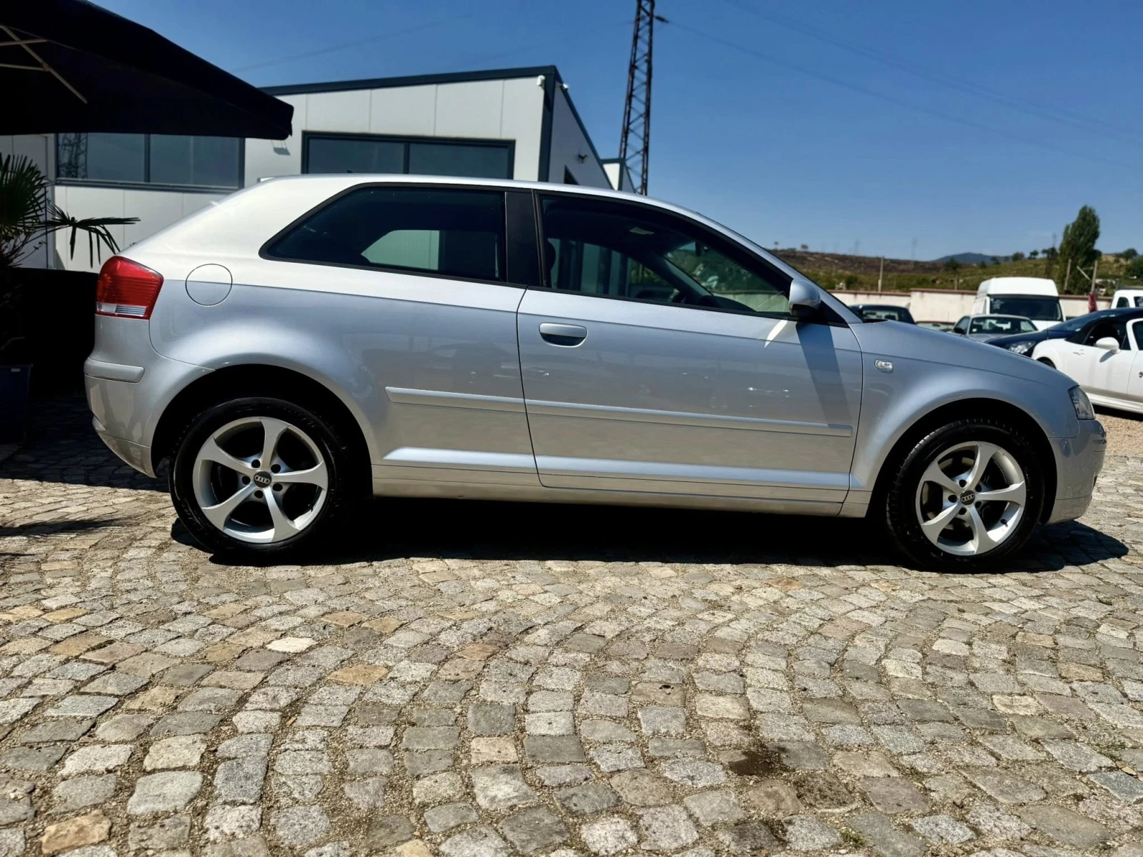 Audi A3 2.0 6-скорости - изображение 6