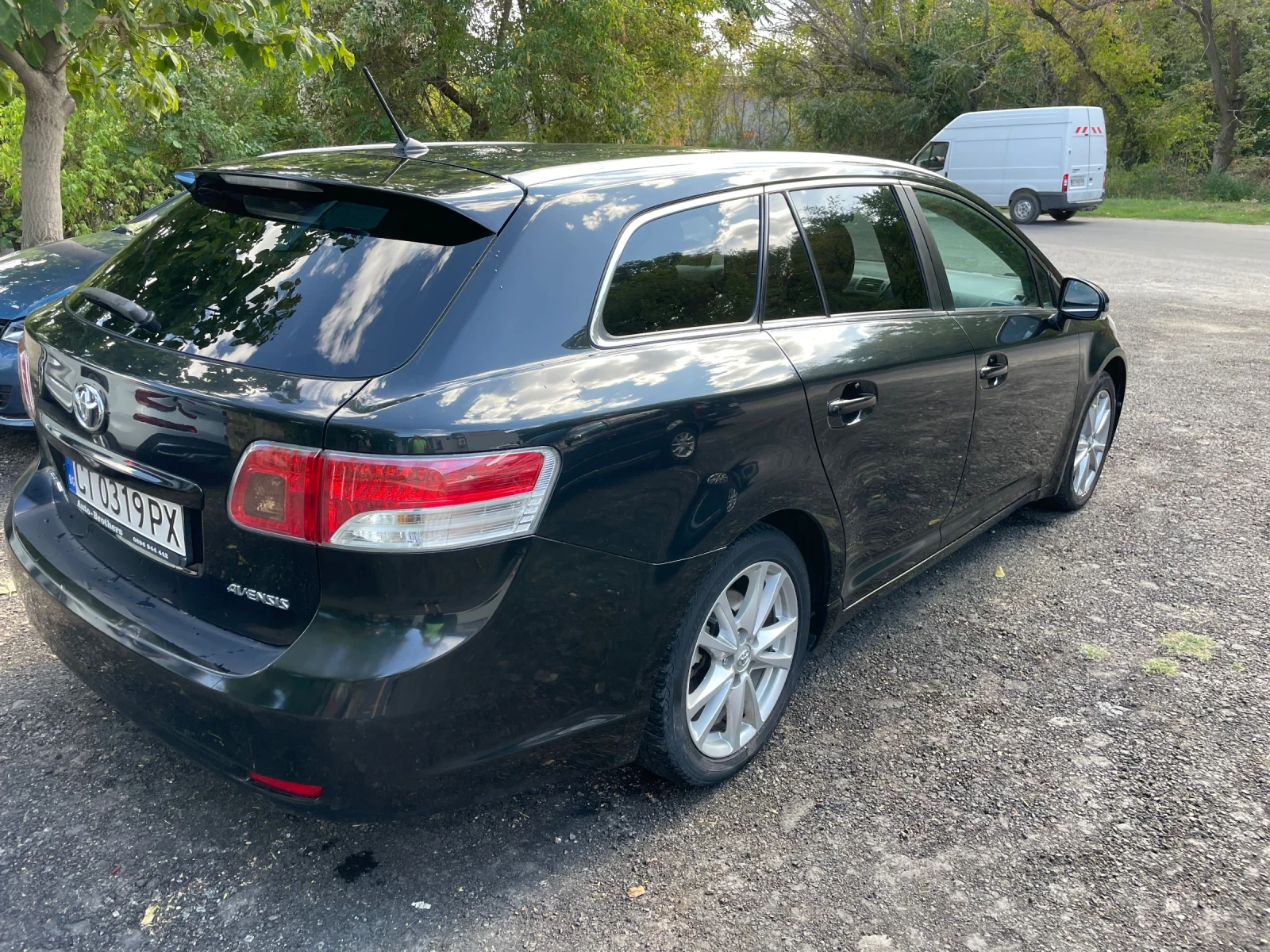 Toyota Avensis 2.2 D4D - изображение 6