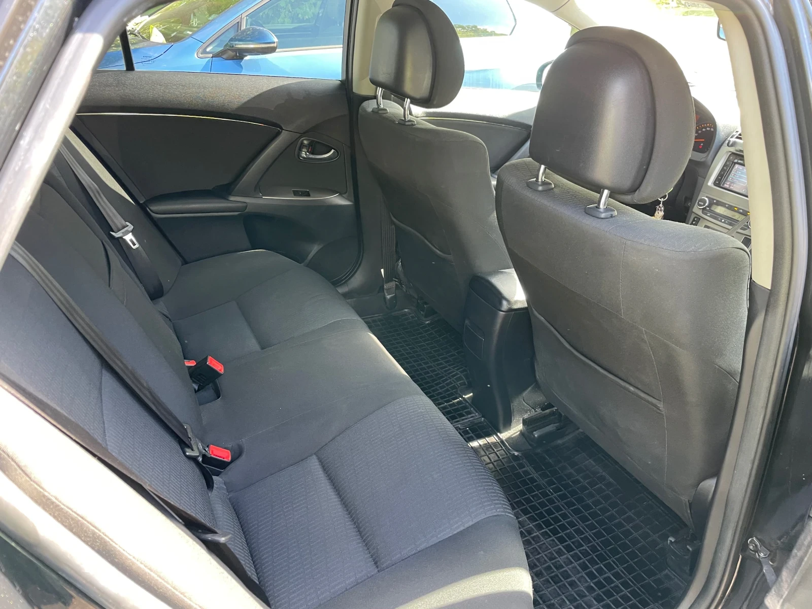 Toyota Avensis 2.2 D4D | Mobile.bg � ����������� 15