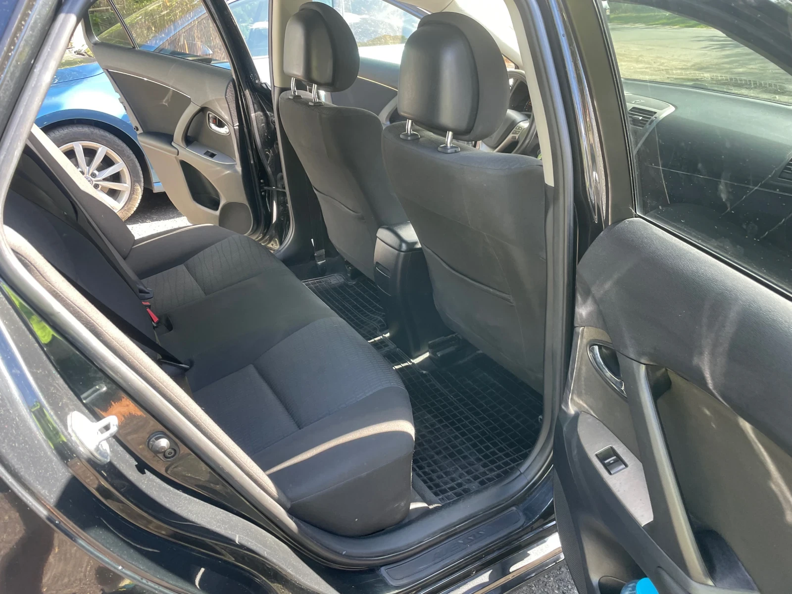Toyota Avensis 2.2 D4D | Mobile.bg � ����������� 12