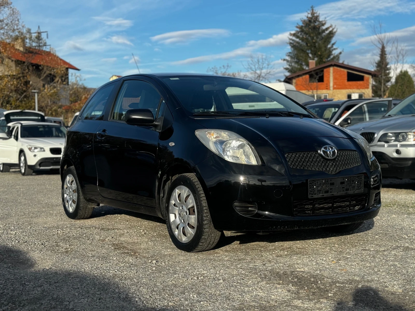 Toyota Yaris 1.0 Бензин/Климатик/Италия  - изображение 4