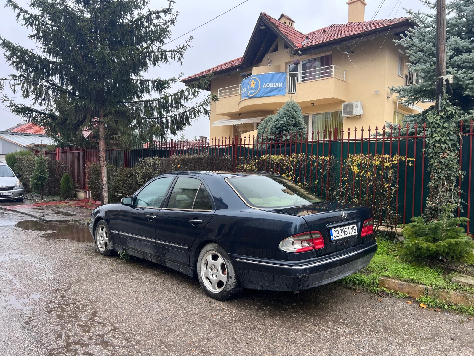 Mercedes-Benz E 320 CDI - изображение 2