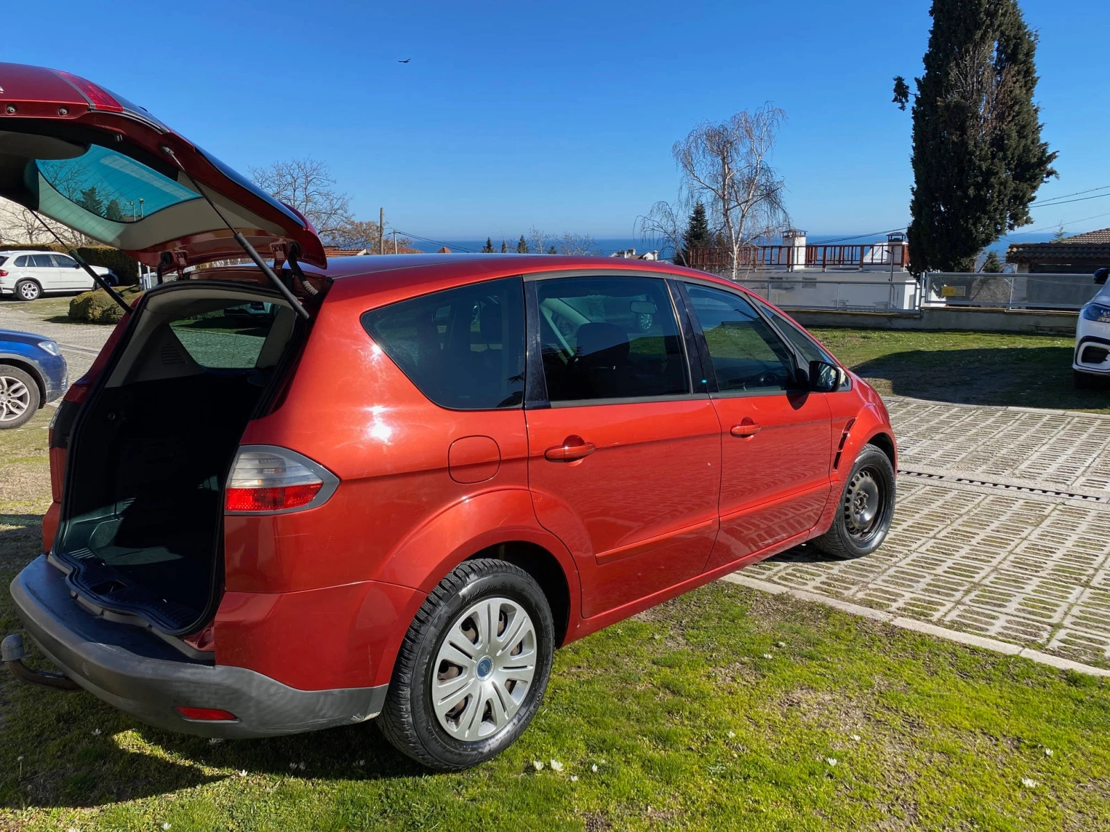 Ford S-Max 2.0 TDCI, снимка 3 - Автомобили и джипове - 53794529