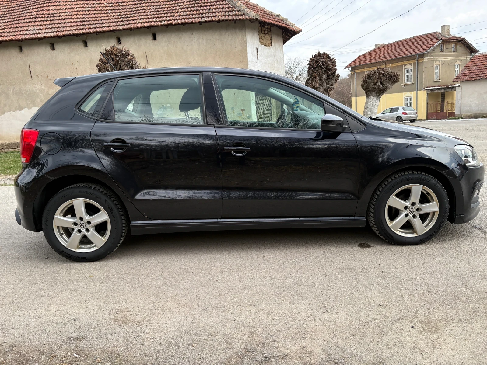 VW Polo 1.2 TDI R-Line, снимка 6 - Автомобили и джипове - 53930580