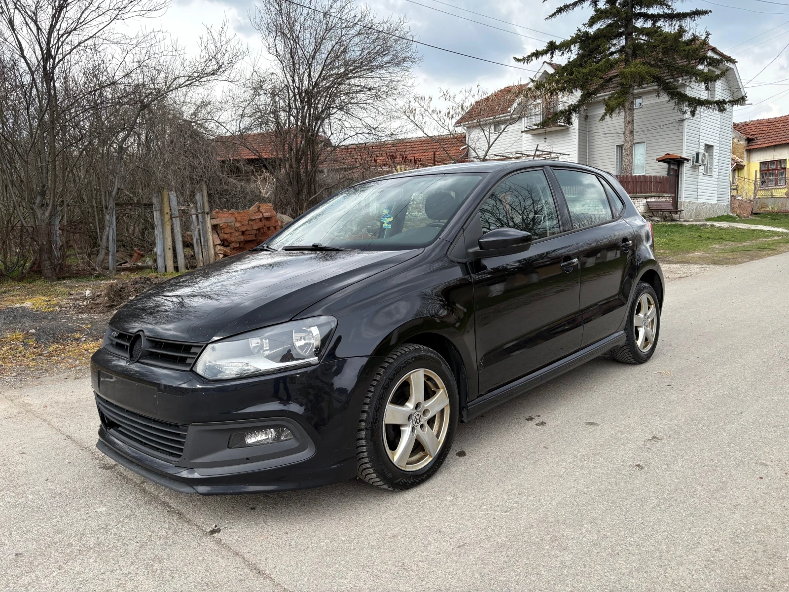 VW Polo 1.2 TDI R-Line | Auto.bg — изображение 1