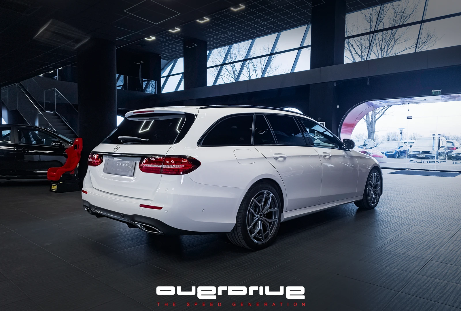 Mercedes-Benz E 220 d 4MATIC AMG Package | Mobile.bg � ����������� 4