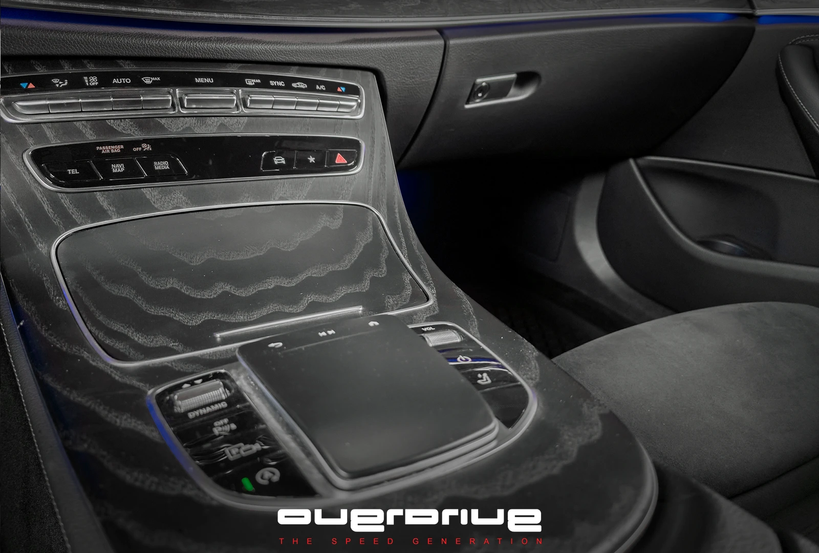 Mercedes-Benz E 220 d 4MATIC AMG Package | Mobile.bg � ����������� 12