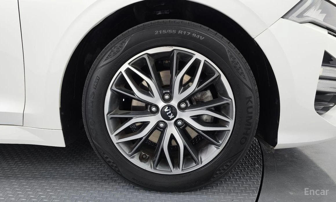 Kia K5 2.0 Trendy* ПОДГРЕВ* LANE ASSIST* CARPLAY* , снимка 5 - Автомобили и джипове - 53989462