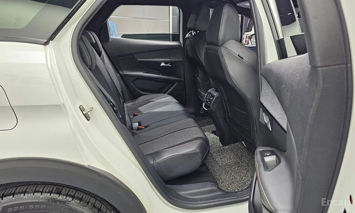 Peugeot 3008 GT LINE* DIGITAL* КАМЕРА* ПОДГРЕВ* , снимка 12 - Автомобили и джипове - 54043076