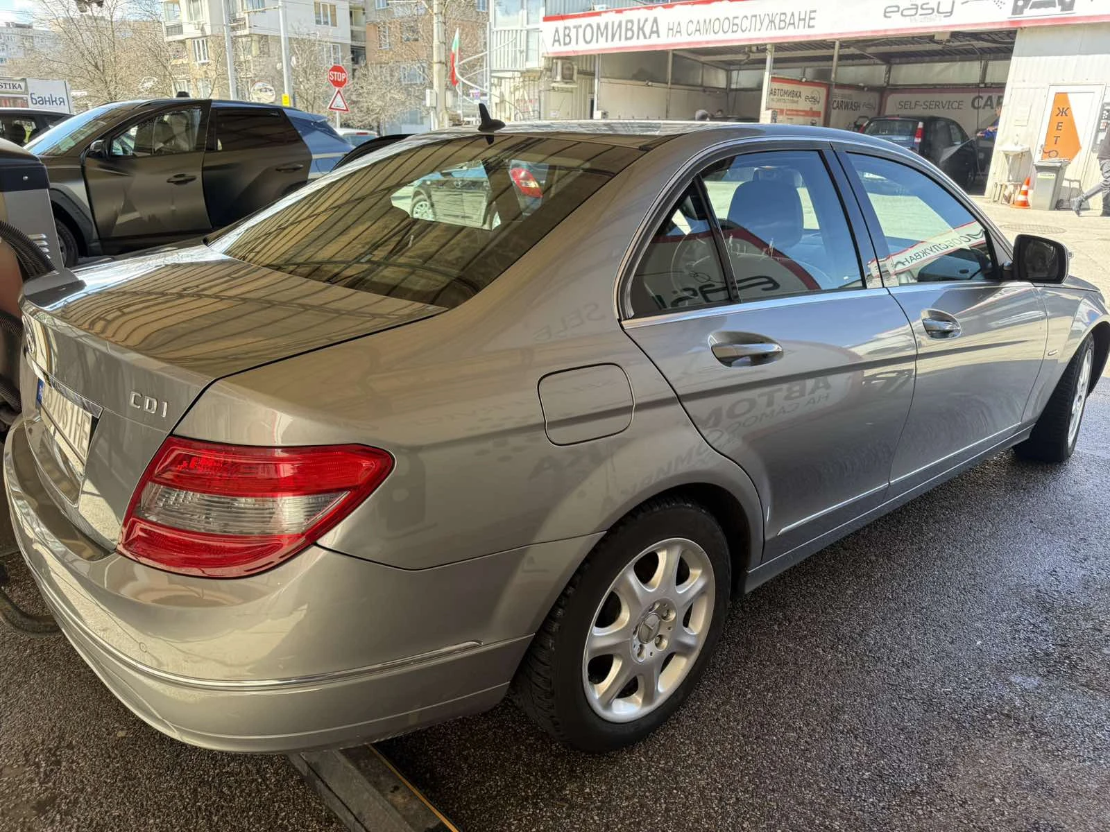 Mercedes-Benz C 200, снимка 4 - Автомобили и джипове - 54098254