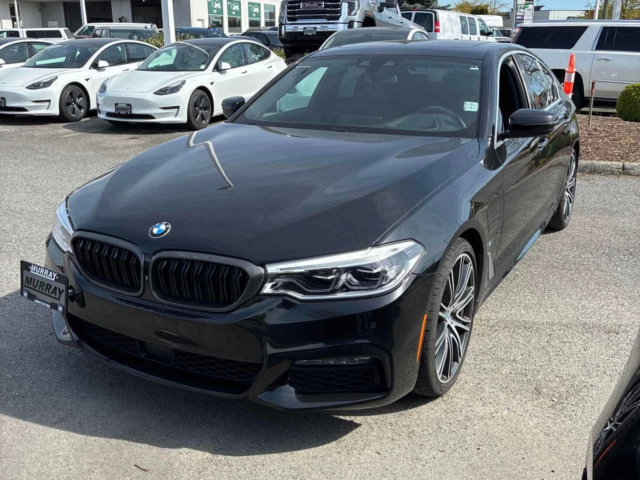 BMW 530E xDrive iPerformance| HUD| 360| PANO| ОБДУХВАНЕ