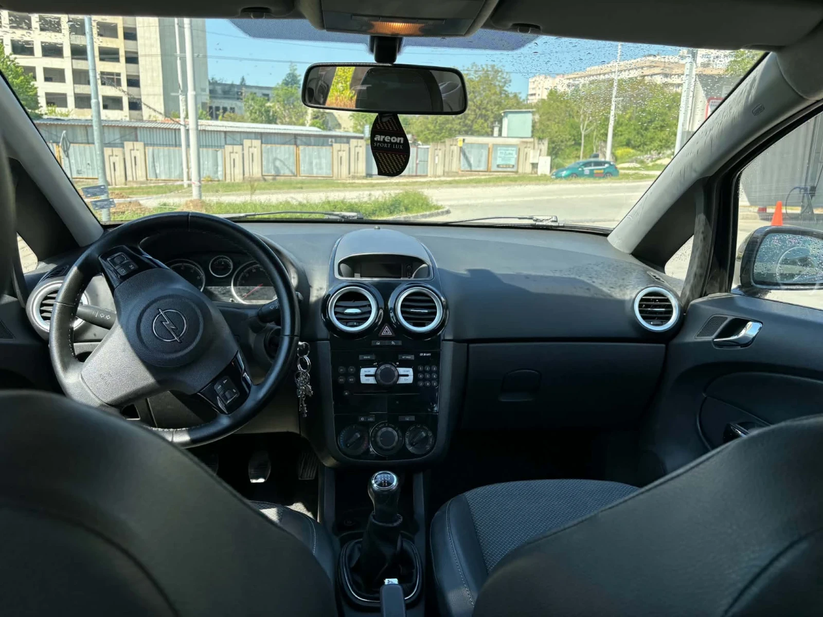 Opel Corsa, снимка 7 - Автомобили и джипове - 54458335