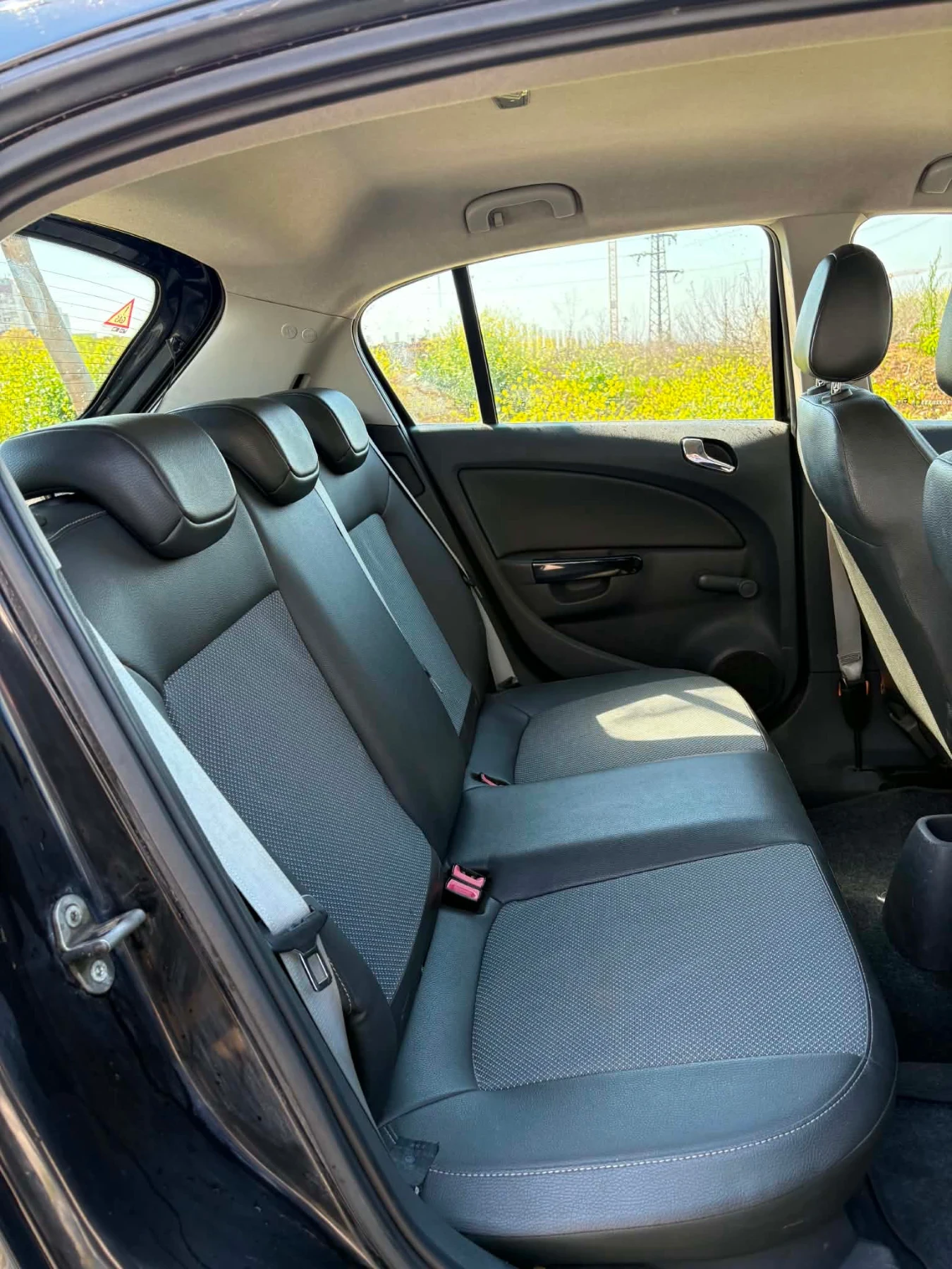 Opel Corsa, снимка 5 - Автомобили и джипове - 54458335