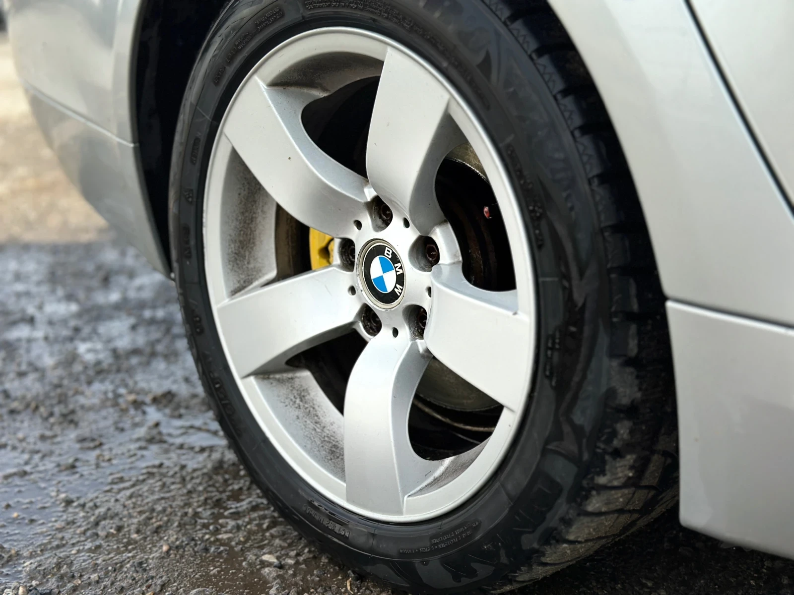BMW 530 Facelift , снимка 13 - Автомобили и джипове - 54565866
