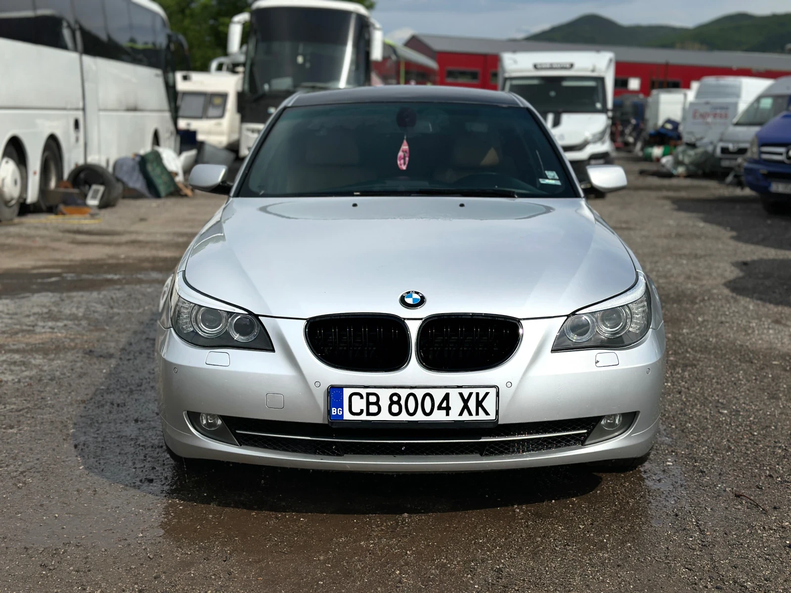 BMW 530 Facelift , снимка 2 - Автомобили и джипове - 54565866