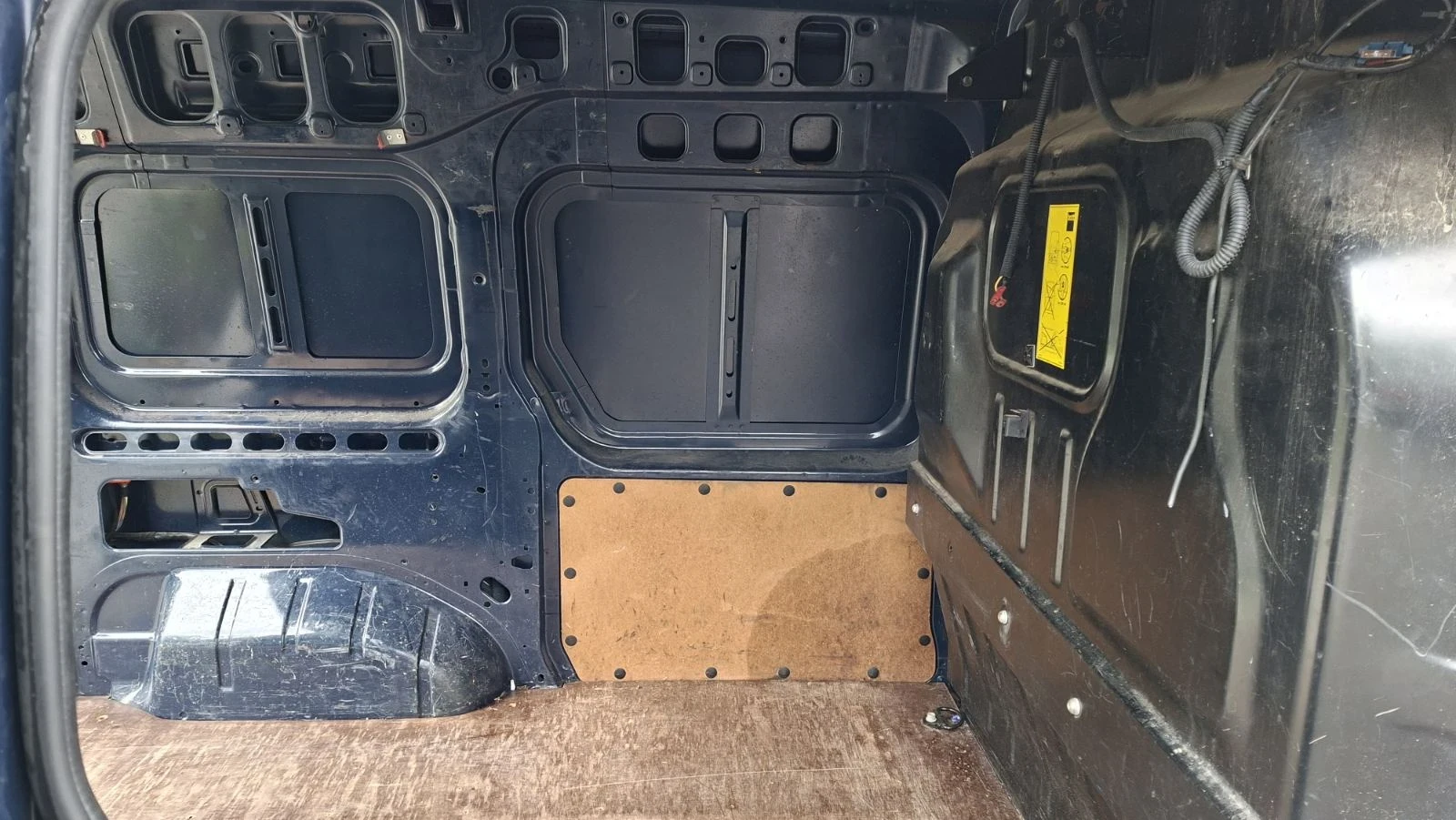 Ford Connect Товарен, снимка 10 - Автомобили и джипове - 54658331