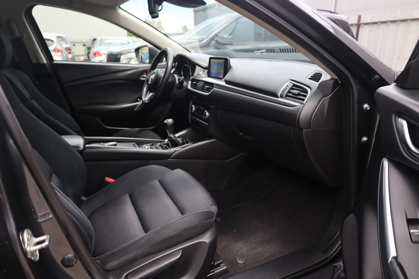 Mazda 6 2.2d LED SzH Blind KeyStart 19Zoll PDC #iCarbg