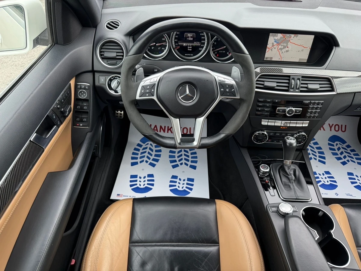Mercedes-Benz C 63 AMG P31 PACKAGE * FACELIFT * СЕРВИЗНА ИСТОРИЯ * , снимка 8 - Автомобили и джипове - 55461391