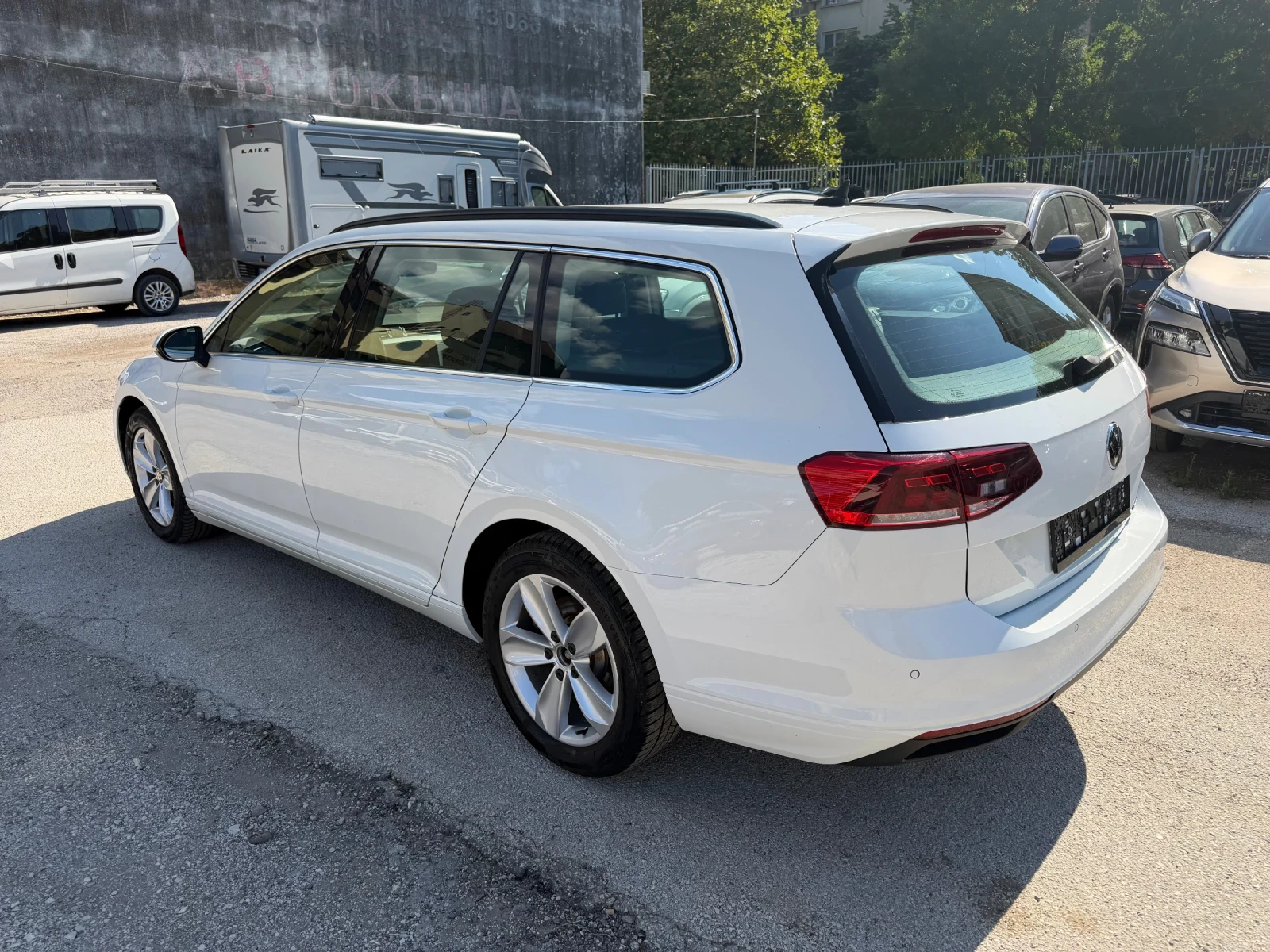 VW Passat 2.0TDi, 4x4, ШВЕЙЦАРИЯ, снимка 4 - Автомобили и джипове - 55544469