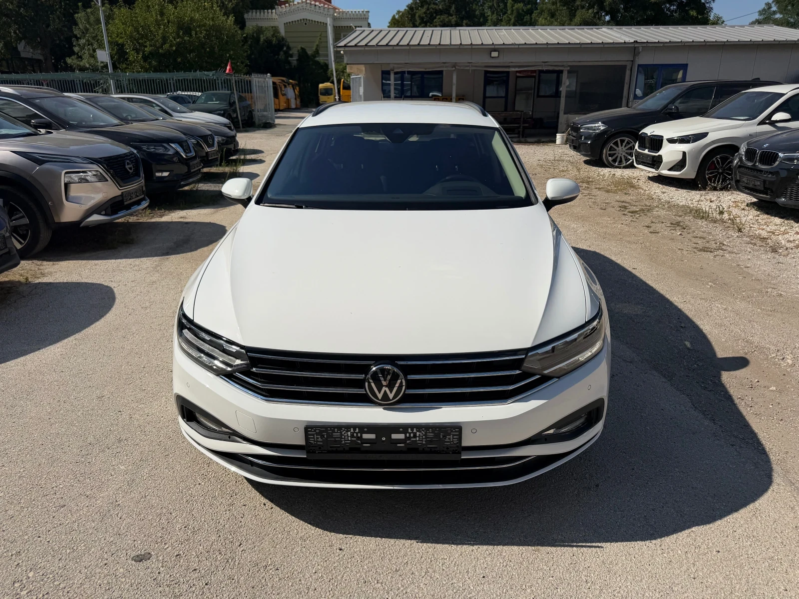 VW Passat 2.0TDi, 4x4, ШВЕЙЦАРИЯ, снимка 7 - Автомобили и джипове - 55544469