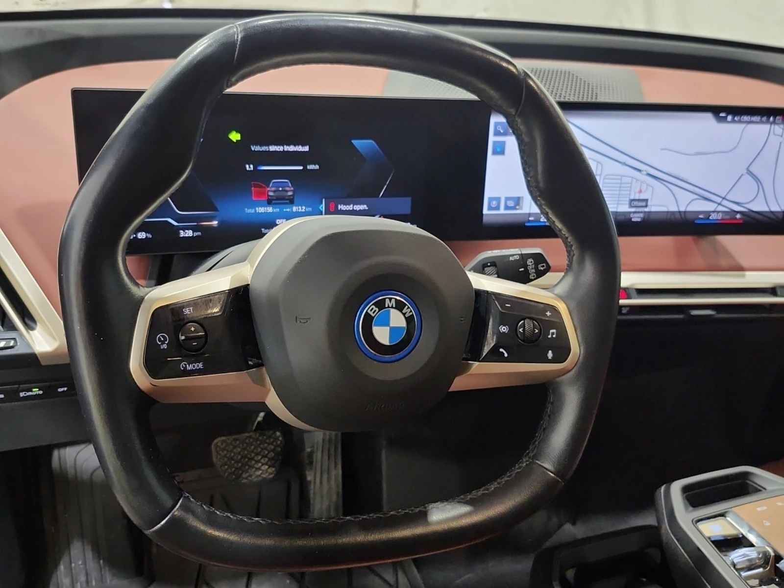 BMW iX xDrive50, снимка 12 - Автомобили и джипове - 56109265