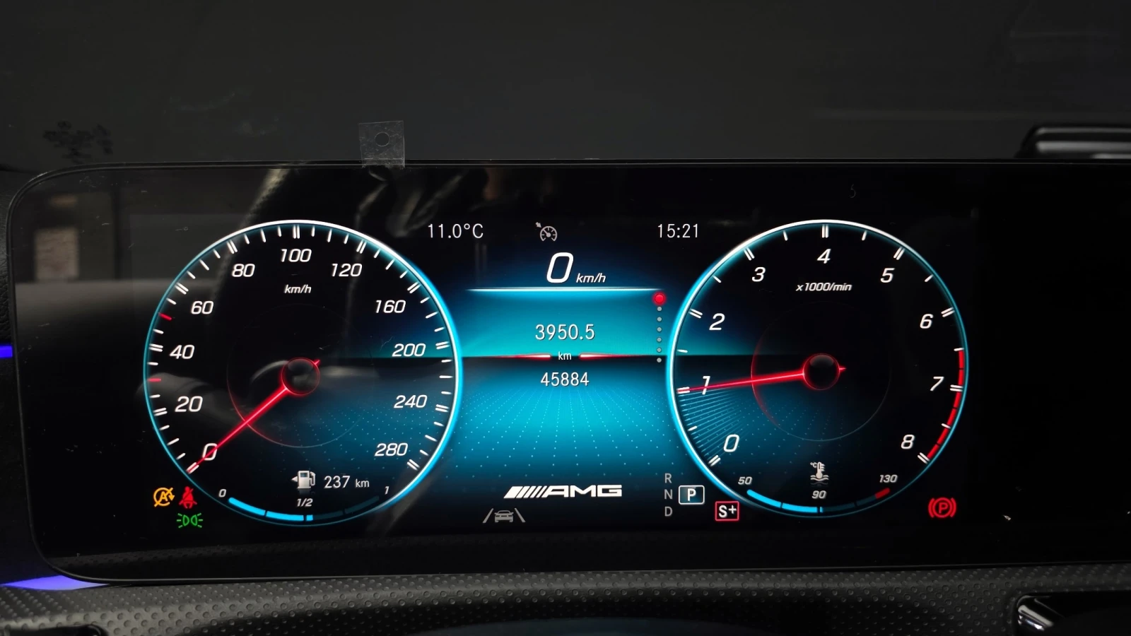 Mercedes-Benz A 35 4MATIC* КОЖА* ПОДГРЕВ* BURMASTER* , снимка 8 - Автомобили и джипове - 56112784