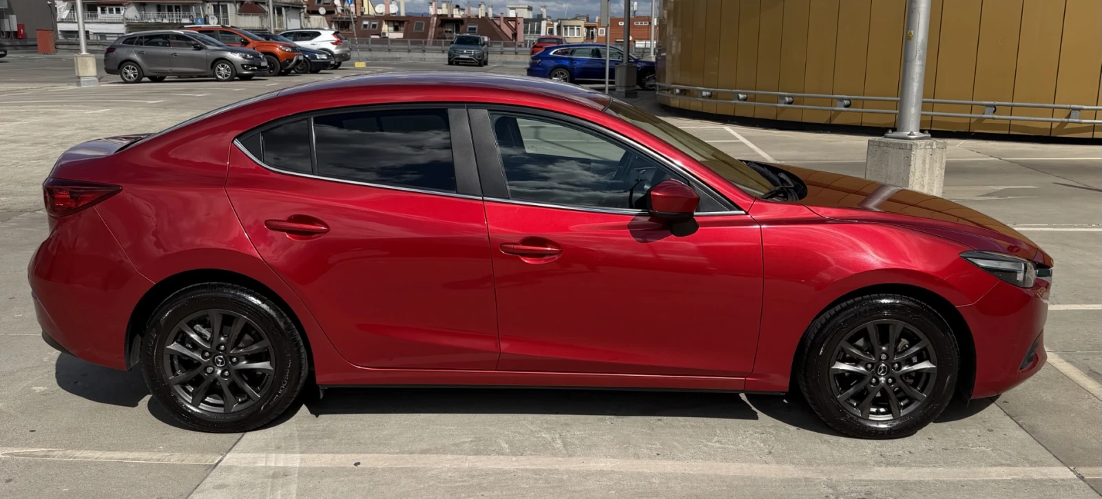 Mazda 3, снимка 6 - Автомобили и джипове - 56360639