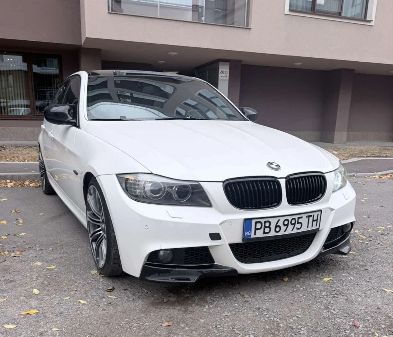 BMW 325 E90