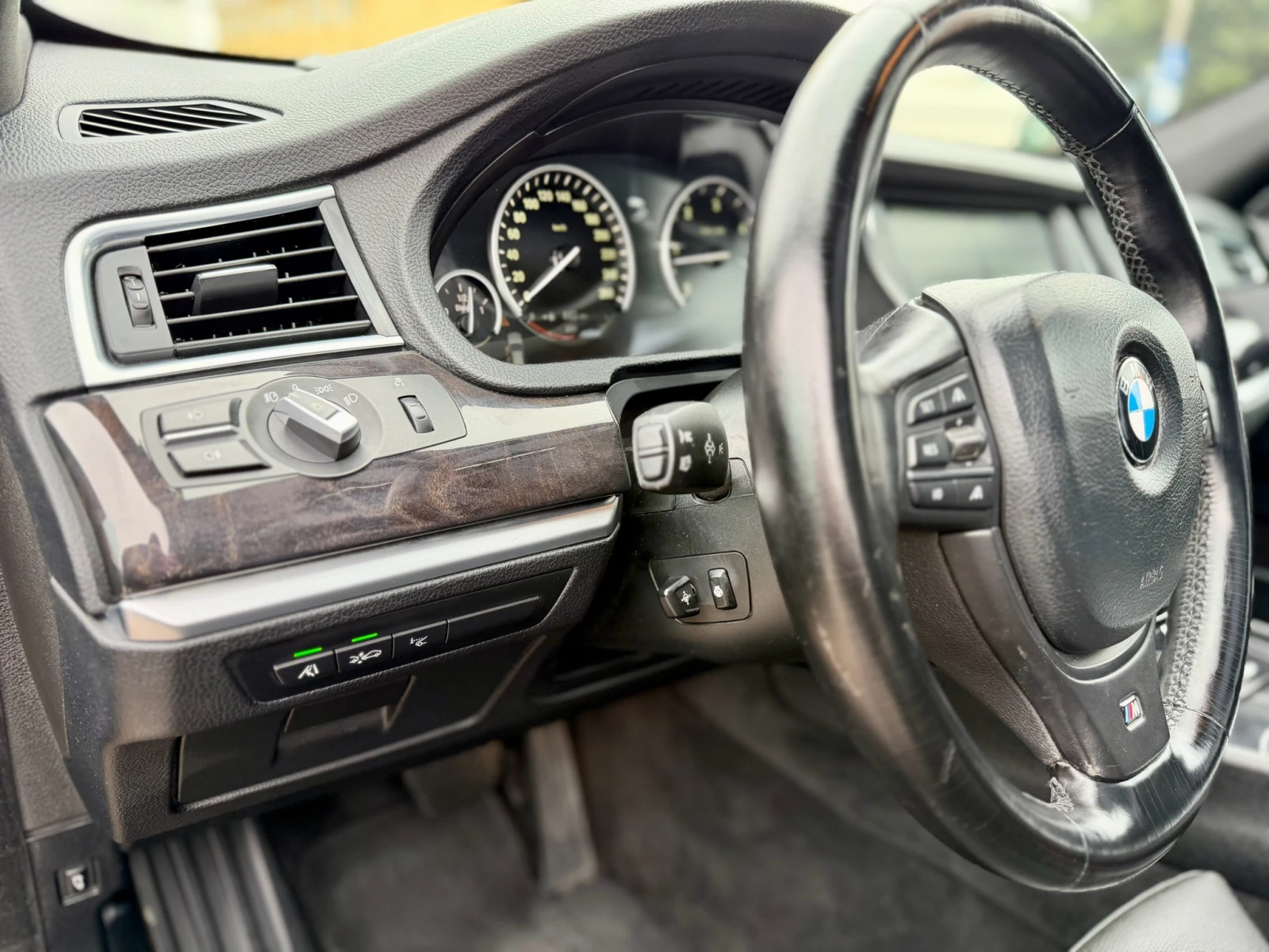 BMW 5 Gran Turismo 530xD, снимка 15 - Автомобили и джипове - 56736547