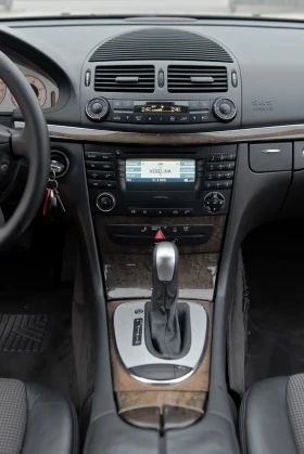 Mercedes-Benz E 220 Cdi Avangartde 150ks , снимка 15