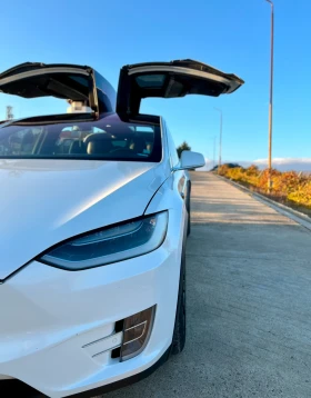 Tesla Model X Безплатно зареждане* ЕU* 6 седалки, снимка 2