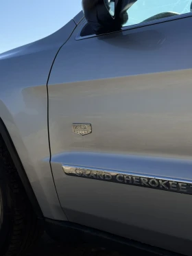 Jeep Grand cherokee Юбилеен  - 12000 € / 23469.96 лв. - 58045800 5