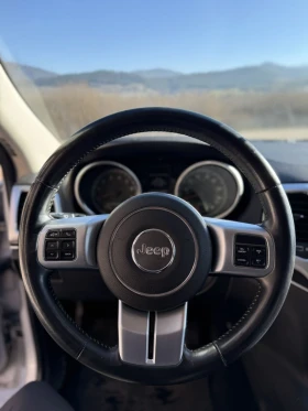 Jeep Grand cherokee Юбилеен  - 12000 € / 23469.96 лв. - 58045800 9