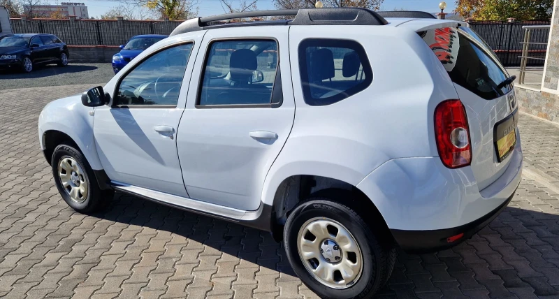 Dacia Duster 1.6 I 105k.c GAZ, снимка 6 - Автомобили и джипове - 47835908