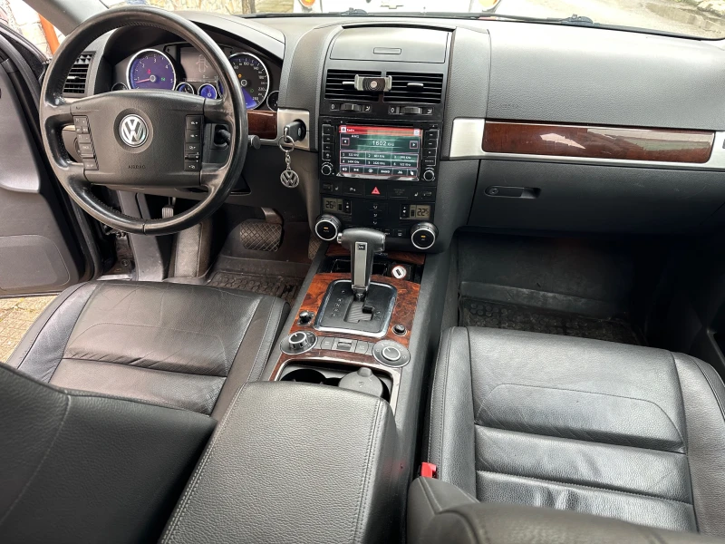 VW Touareg Facelift, снимка 11 - Автомобили и джипове - 48272397