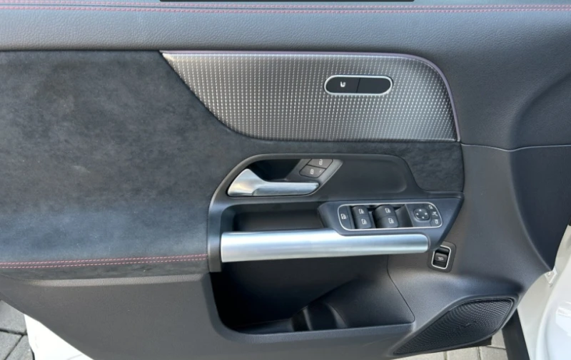 Mercedes-Benz EQA 300 4Matic AMG Line, снимка 6 - Автомобили и джипове - 52494549