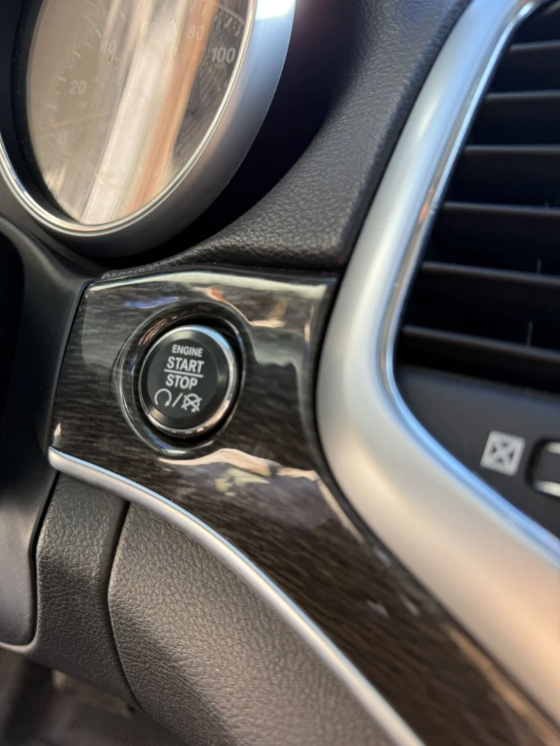 Jeep Grand cherokee Юбилеен , снимка 17 - Автомобили и джипове - 53063664