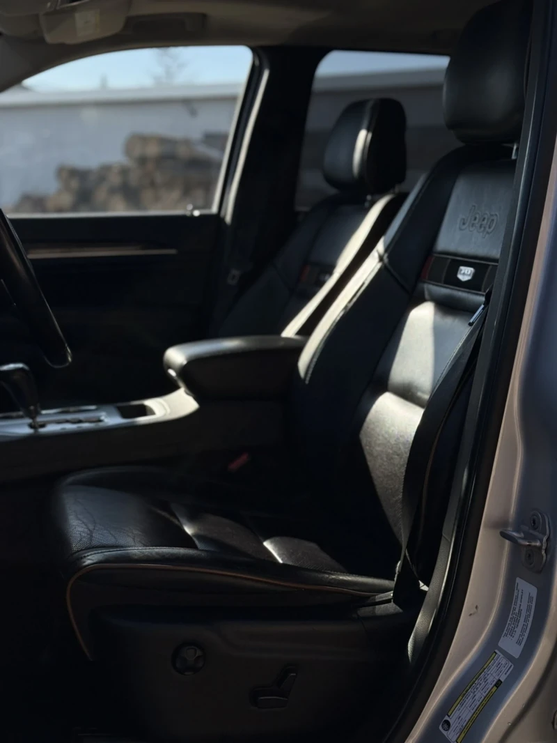 Jeep Grand cherokee Юбилеен , снимка 14 - Автомобили и джипове - 53063664