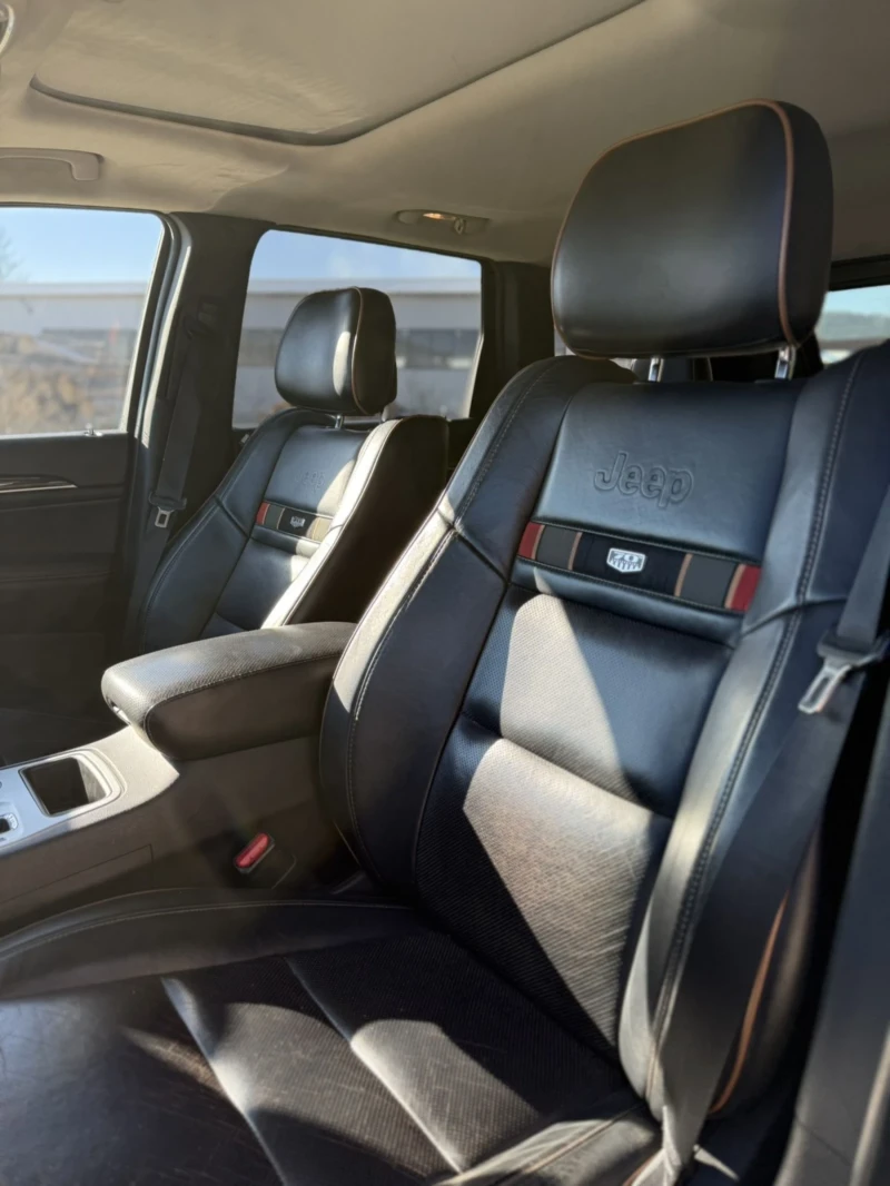 Jeep Grand cherokee Юбилеен , снимка 12 - Автомобили и джипове - 53063664