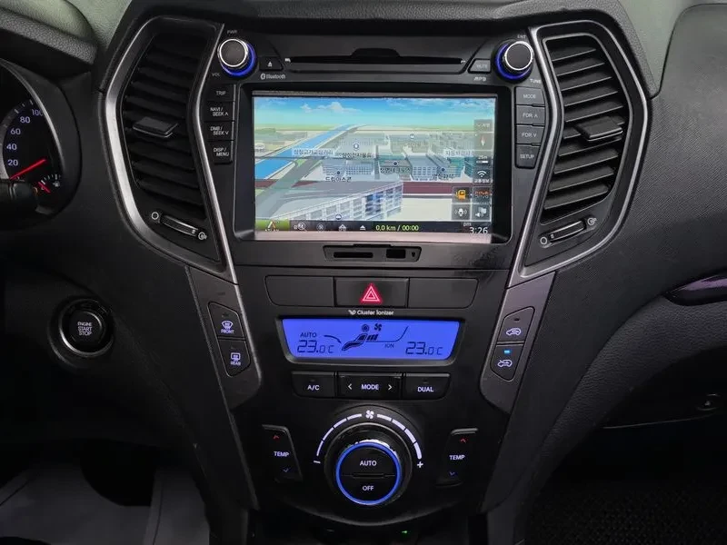 Hyundai Santa fe 2.0, снимка 14 - Автомобили и джипове - 54256788