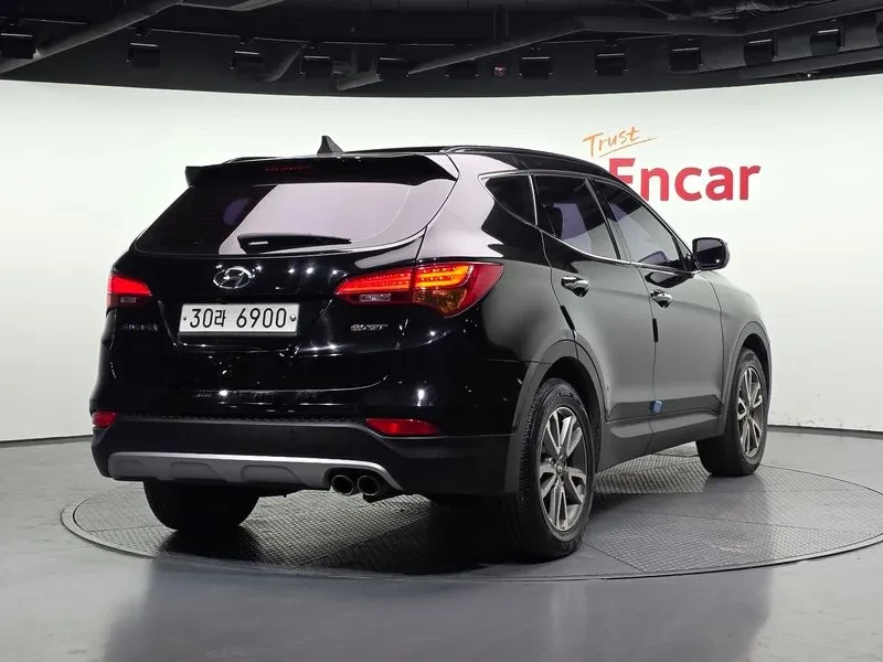 Hyundai Santa fe 2.0, снимка 2 - Автомобили и джипове - 54256788