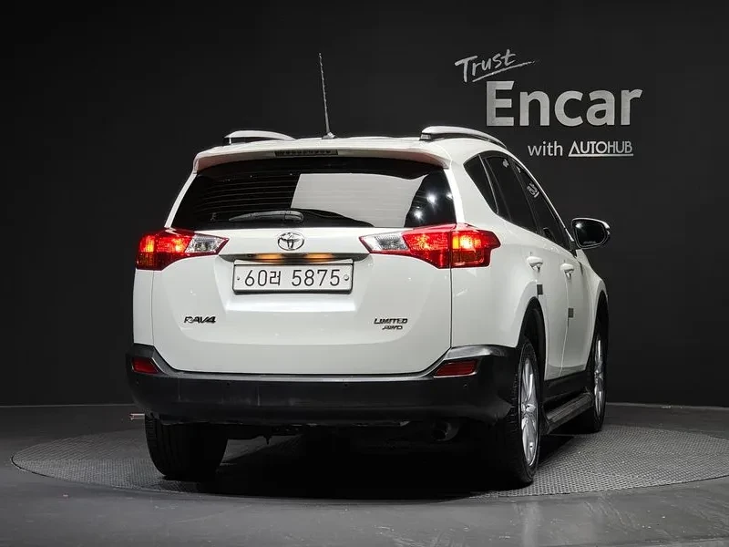 Toyota Rav4 2.5 4Wd 4Th Generation, снимка 8 - Автомобили и джипове - 56737710