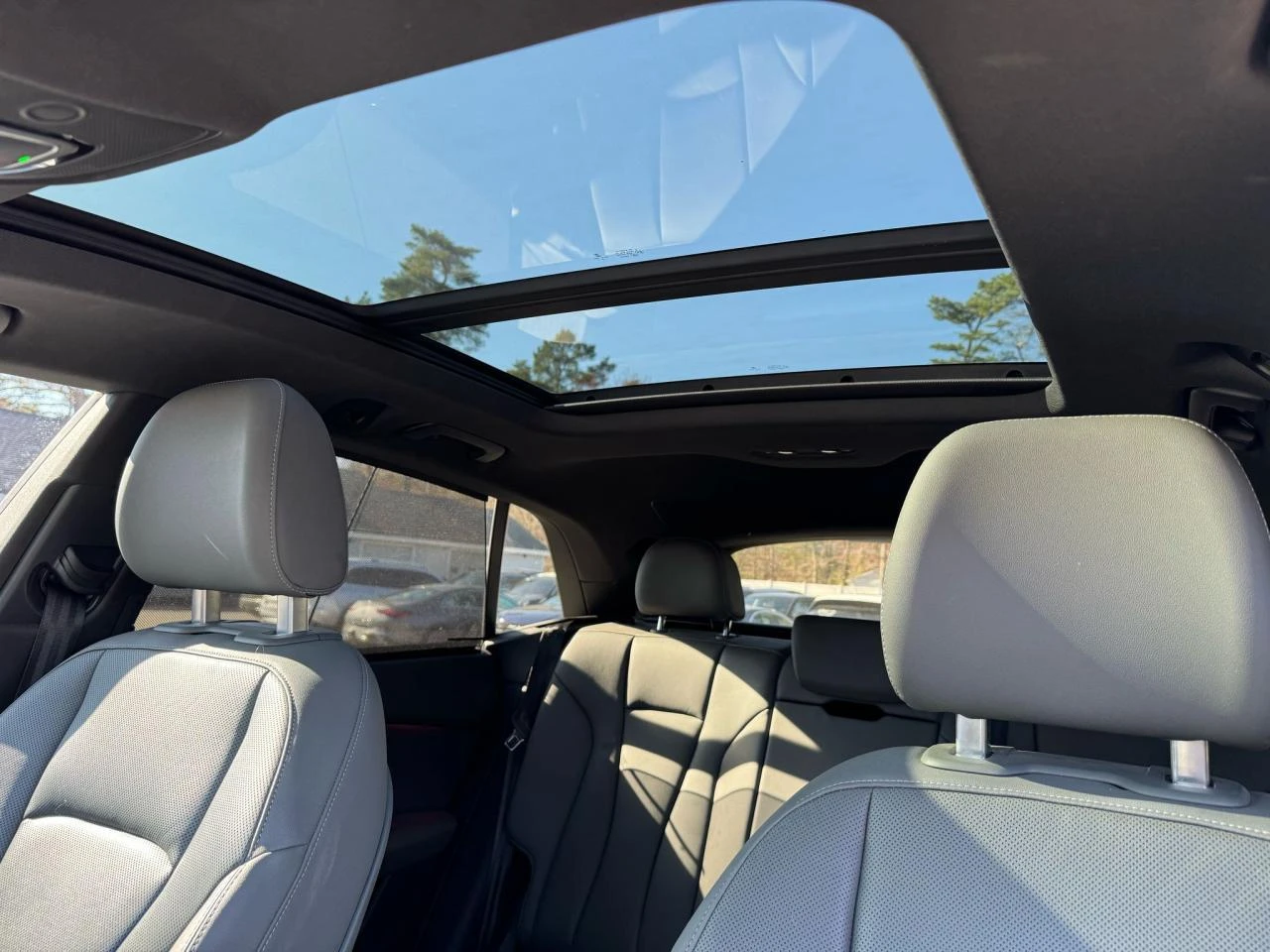 Audi Q8 PRESTIGE S-LINE* Bang&Olufsen* 360* подгрев* обдух - изображение 9