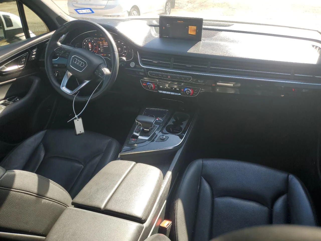 Audi Q7 PREMIUM PLUS Обдухване* Пано* Bose*  - изображение 7