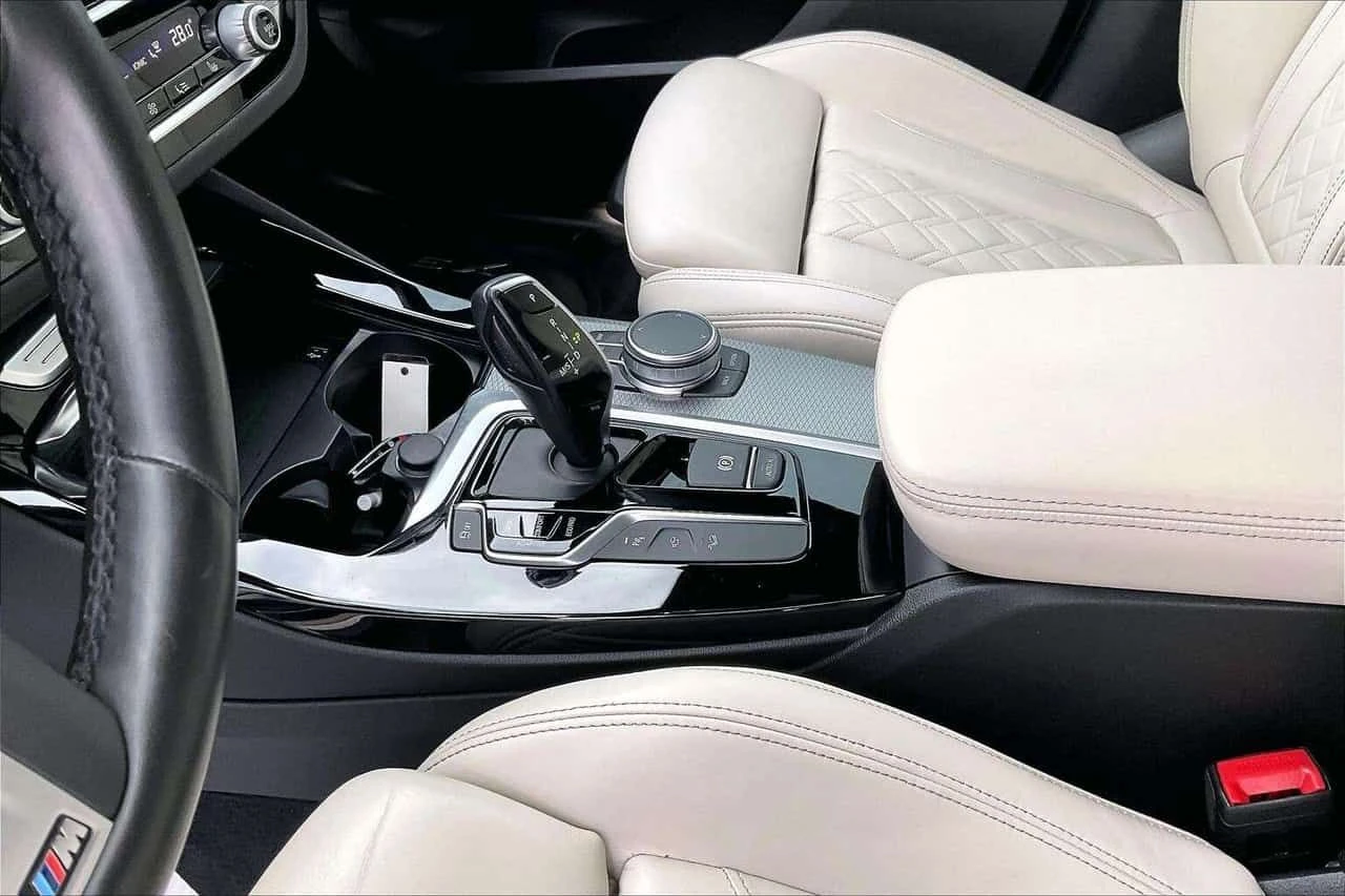 BMW X3 * M40i * DIS* 360* H/K* ФИСКИРАНА ЦЕНА ДО БЪЛГАРИЯ, снимка 16 - Автомобили и джипове - 54108696