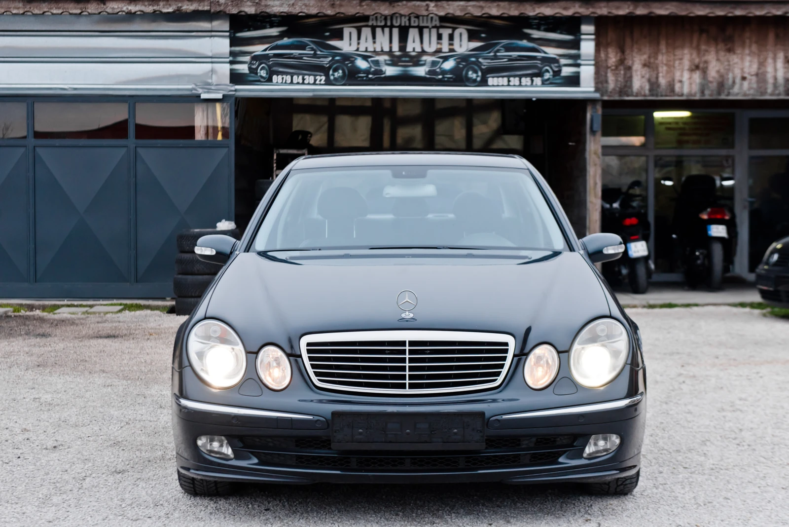 Mercedes-Benz E 220 Cdi Avangartde 150ks , снимка 4 - Автомобили и джипове - 54141954