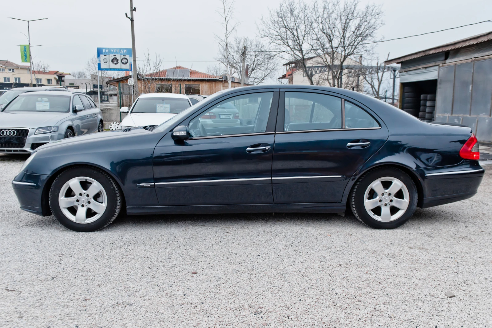 Mercedes-Benz E 220 Cdi Avangartde 150ks , снимка 10 - Автомобили и джипове - 54141954