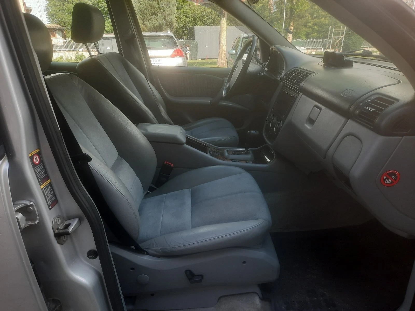 Mercedes-Benz ML 270 2.7CDI, снимка 15 - Автомобили и джипове - 54838375