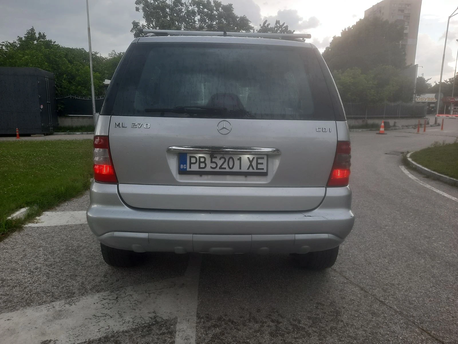 Mercedes-Benz ML 270 2.7CDI, снимка 4 - Автомобили и джипове - 54838375