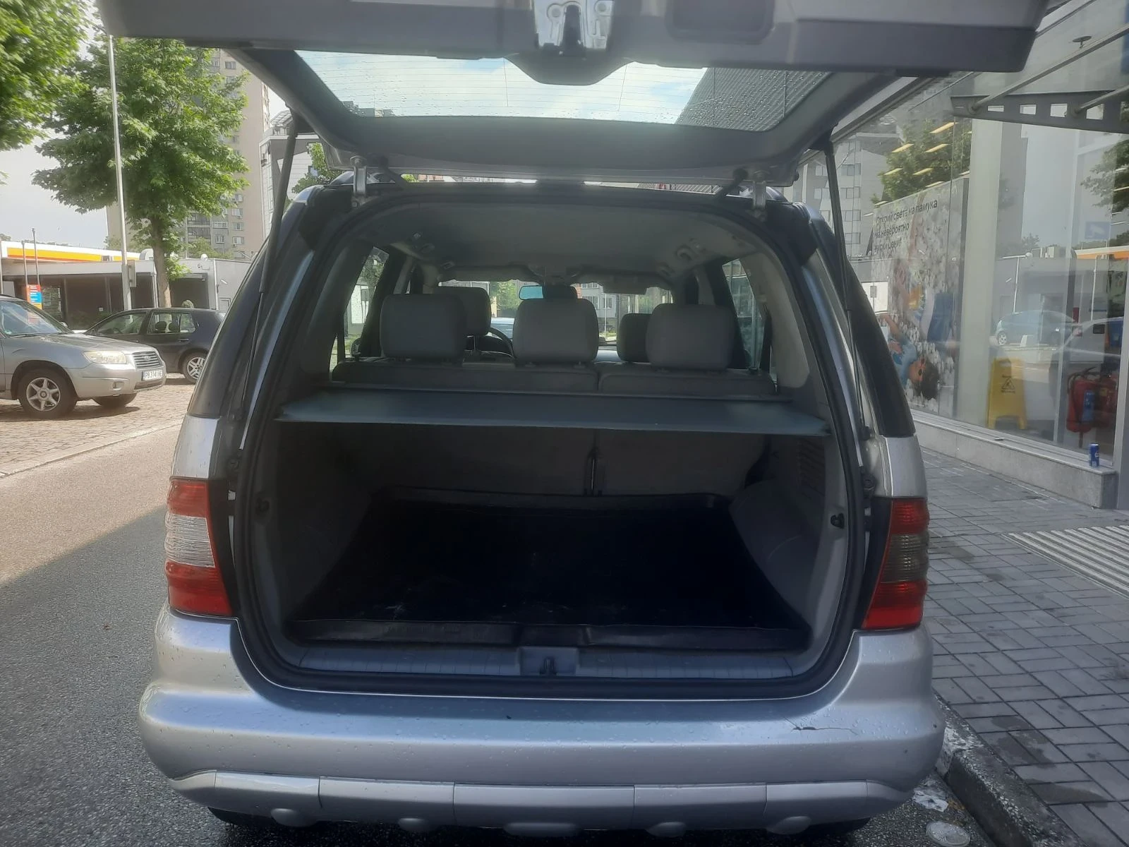 Mercedes-Benz ML 270 2.7CDI, снимка 16 - Автомобили и джипове - 54838375
